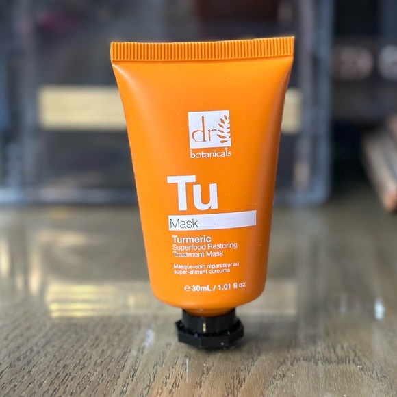 🎁 Dr Botanicals Turmeric Superfood Restoring Treatment Mask NWOB - Picture 1 of 2